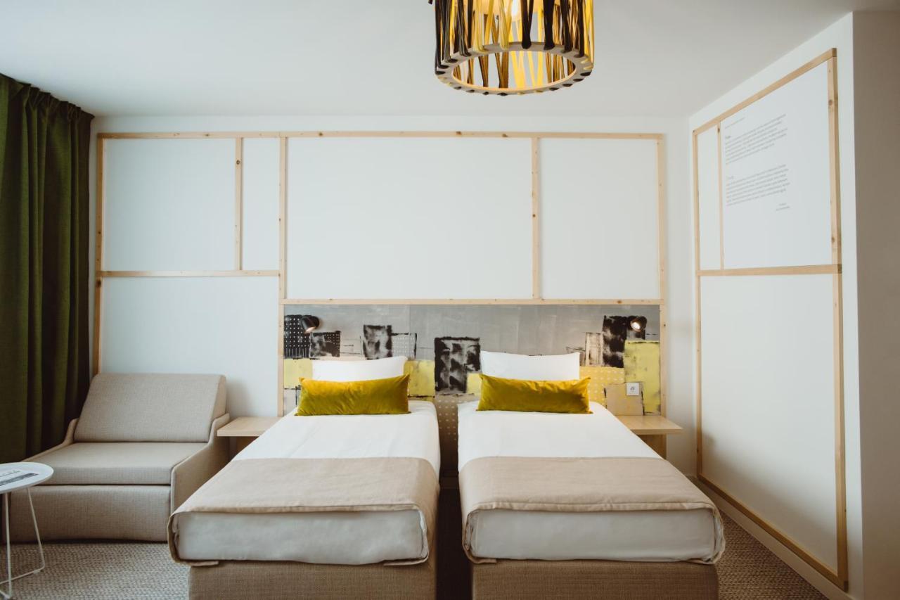 Arche Hotel Poloneza Варшава Экстерьер фото